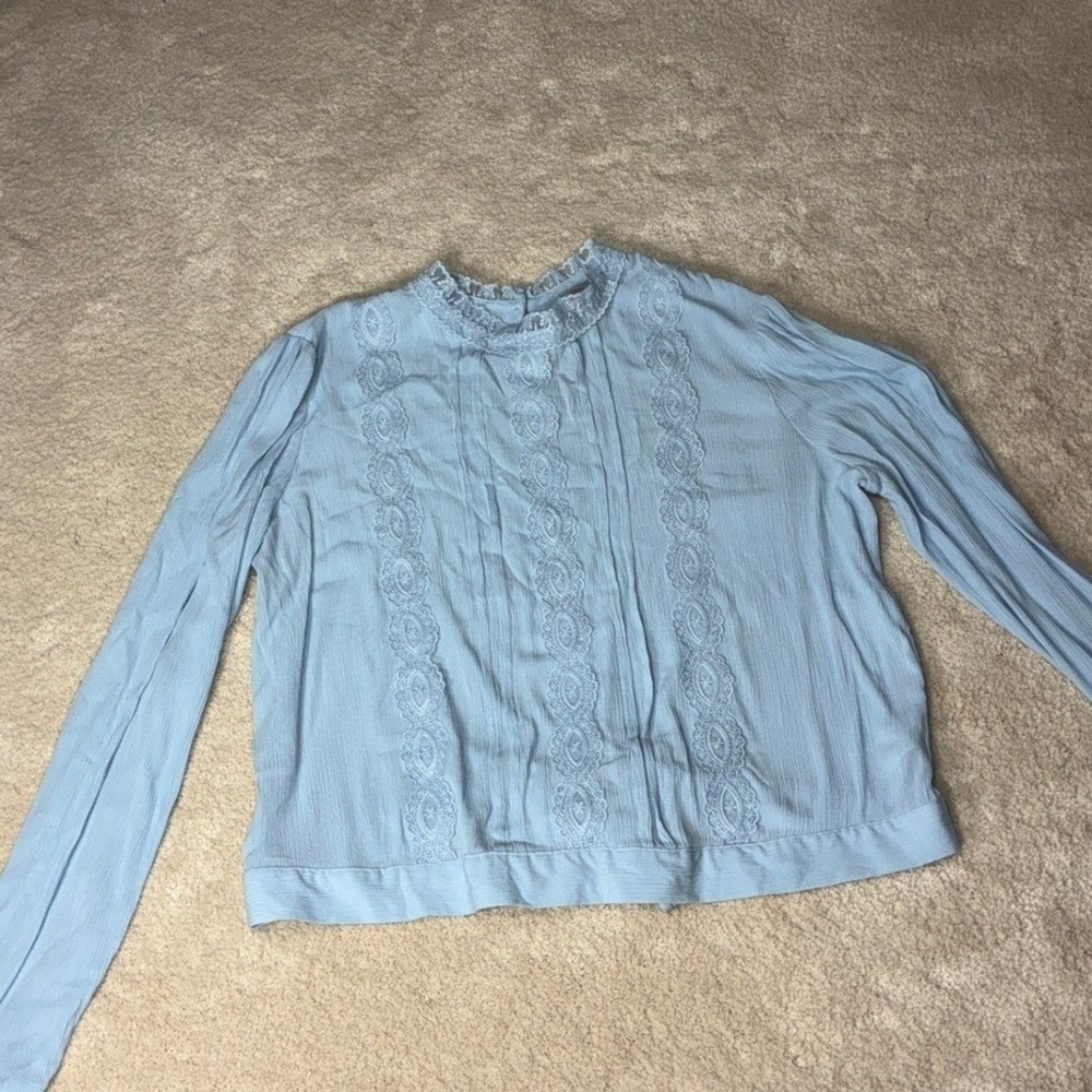 No Boundaries Light Blue Lace Trim Blouse - L - Romantic Cottagecore